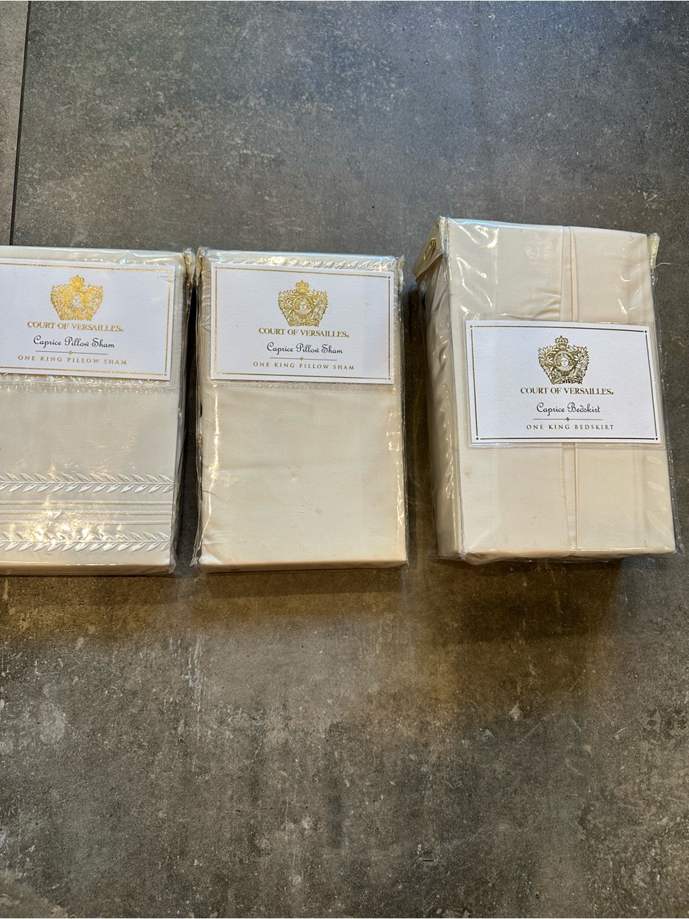 Court of Versailles Caprice King  2 King Pillow Shams & 1 King Bedskirt – Ivory